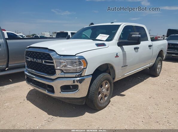 3C6UR5DL9RG348940 2024 RAM 2500 White წინა მარცხენა ხედი სამი მეოთხედიდან