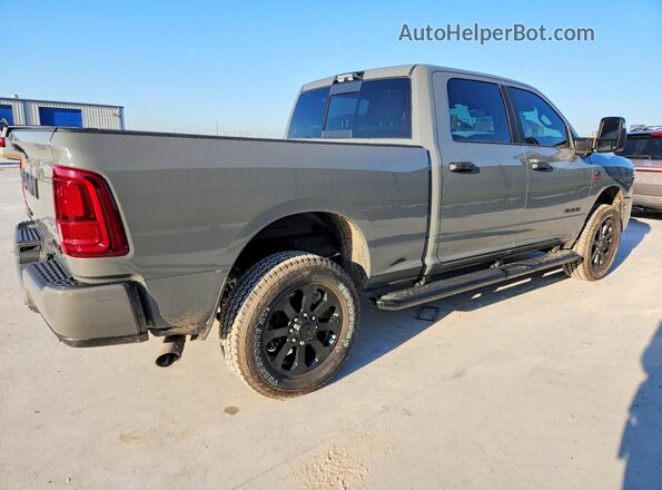 3C6UR5DLXTG237966 2026 RAM 2500 Gray უკანა მარჯვენა
