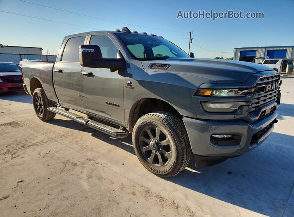 3C6UR5DLXTG237966 2026 RAM 2500 Gray წინა მარჯვენა