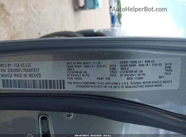 3C6UR5FL7RG407917 2024 RAM 2500 Silver Շարժիչի բաժամունքի տեսք