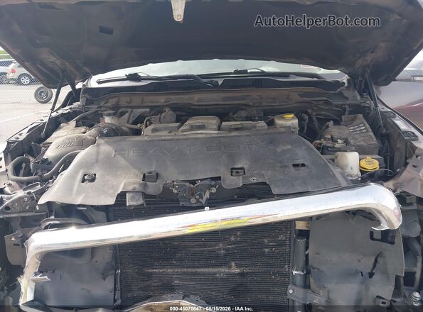 3C6UR5GL0JG121202 2018 RAM 2500 Коричневый Вид сзади