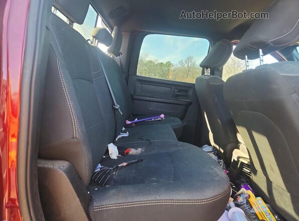 3C6UR5HL2RG278675 2024 RAM 2500 Maroon Rear seats view