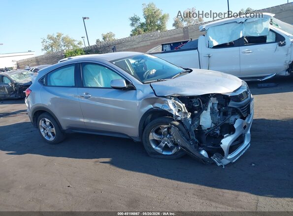 3CZRU5H33NM735271 2022 HONDA HR-V Silver Widok wnętrza 360 stopni