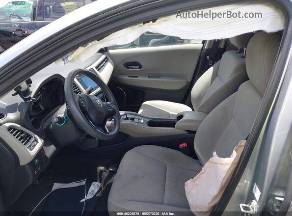 3CZRU5H50JM715829 2018 HONDA HR-V Silver Սալոնի դիմացի տեսք