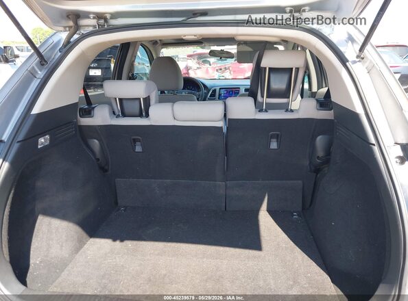 3CZRU5H57JM717058 2018 HONDA HR-V Серебряный 