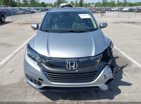3CZRU6H51KM731044 2019 HONDA HR-V Серебряный Вид щитка приборов