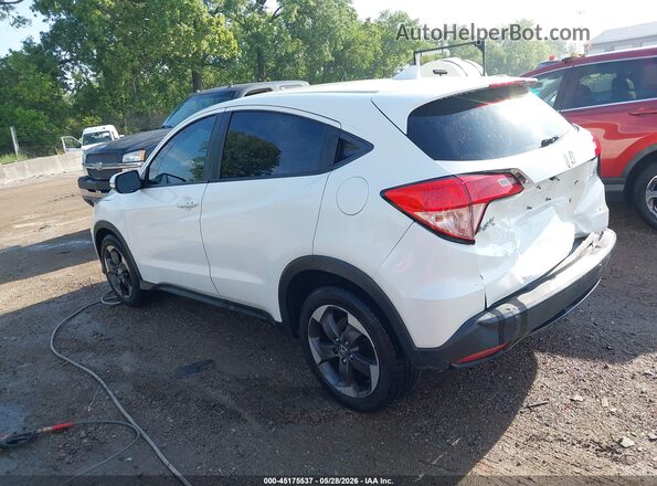 3CZRU6H52JM715630 2018 HONDA HR-V White Rear left