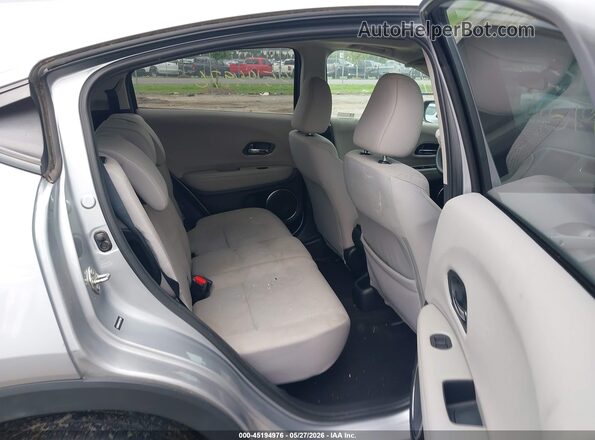 3CZRU6H53JM727026 2018 HONDA HR-V Серебряный 