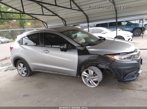 3CZRU6H55KM743522 2019 HONDA HR-V White Rear interior view