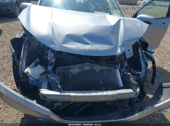 3CZRU6H56JM711970 2018 HONDA HR-V Silver უკანა ხედი