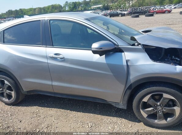 3CZRU6H56JM711970 2018 HONDA HR-V Silver ხელსაწყოთა პანელის ხედი