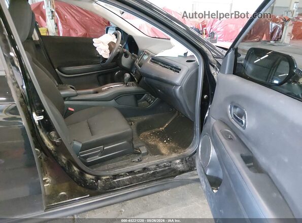 3CZRU6H59JG708771 2018 HONDA HR-V Черный Вид салона спереди