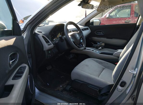 3CZRU6H5XMM742868 2021 HONDA HR-V Silver Вид салону спереду