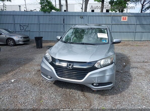 3CZRU6H71JM702112 2018 HONDA HR-V Silver Front view