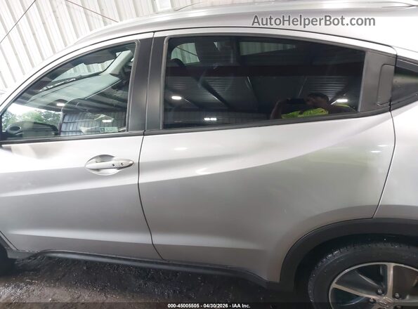 3CZRU6H72NM742690 2022 HONDA HR-V Silver 