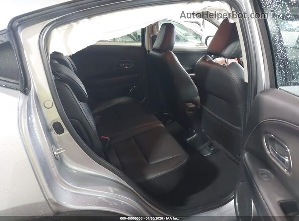 3CZRU6H72NM742690 2022 HONDA HR-V Silver VIN კოდის სტიკერის ხედი