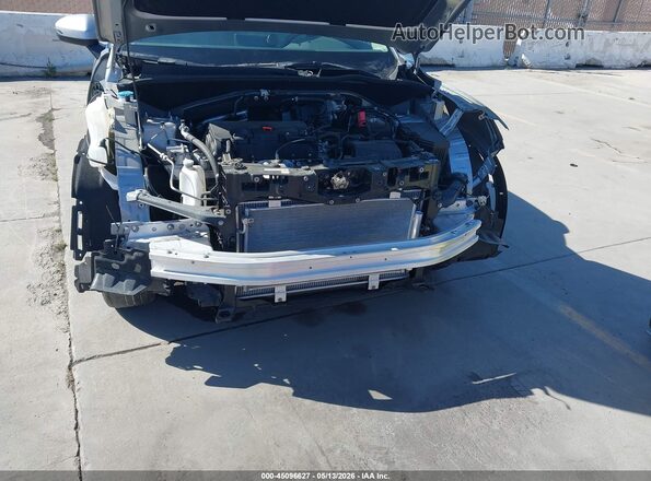 3CZRZ1H36PM709731 2023 HONDA HR-V Silver Front view