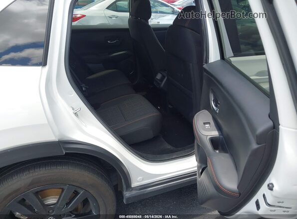 3CZRZ1H53TM710704 2026 HONDA HR-V White Widok naklejki z numerem VIN