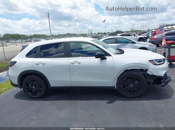 3CZRZ1H53TM710704 2026 HONDA HR-V White Widok wnętrza z tyłu