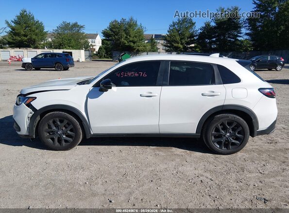 3CZRZ2H52PM735752 2023 HONDA HR-V White Widok wnętrza 360 stopni