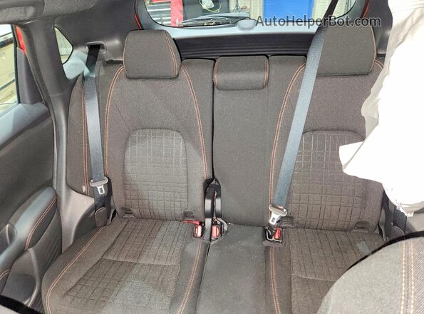 3CZRZ2H54SM744946 2025 HONDA HR-V Red Vista interior trasera