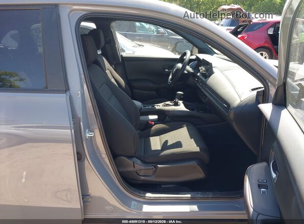 3CZRZ2H58TM730906 2026 HONDA HR-V Gray Widok wnętrza z przodu