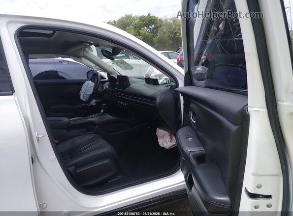 3CZRZ2H78PM705382 2023 HONDA HR-V White Widok wnętrza z przodu