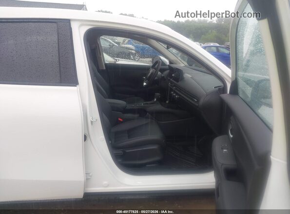 3CZRZ2H7XTM707175 2026 HONDA HR-V White Front interior view