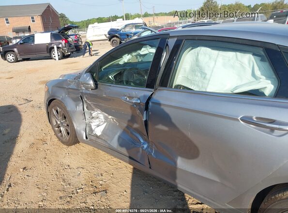 3FA6P0CD6LR195889 2020 FORD FUSION Silver Widok z przodu