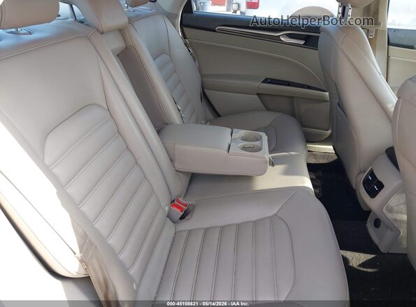 3FA6P0CD7KR150975 2019 FORD FUSION Silver 