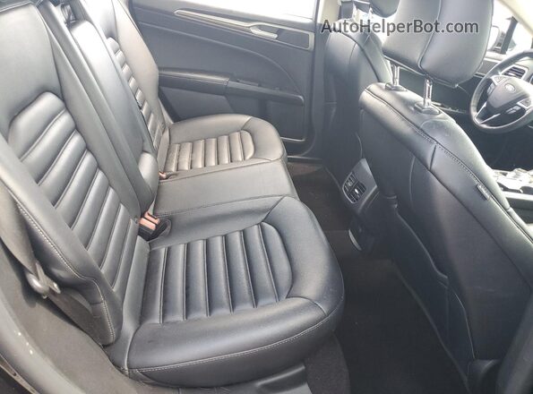 3FA6P0CD8LR158441 2020 FORD FUSION Black Widok tylnych siedzeń