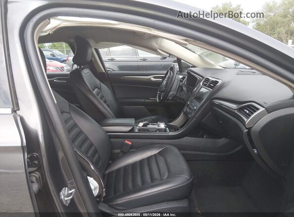 3FA6P0CDXKR236555 2019 FORD FUSION Black Front interior view
