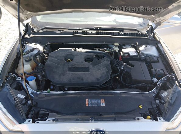 3FA6P0D98JR151111 2018 FORD FUSION Серебряный Вид сзади