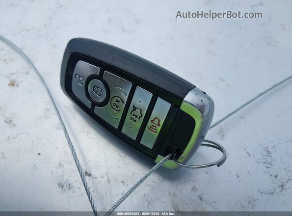 3FA6P0D99JR134222 2018 FORD FUSION Черный Вид панели приборов