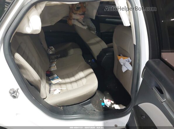 3FA6P0G75LR207700 2020 FORD FUSION White Вид наклейки з VIN-кодом