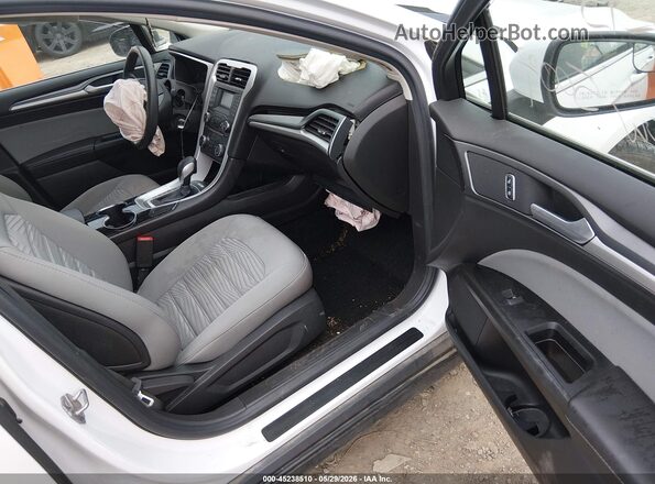 3FA6P0G77GR382441 2016 FORD FUSION White 