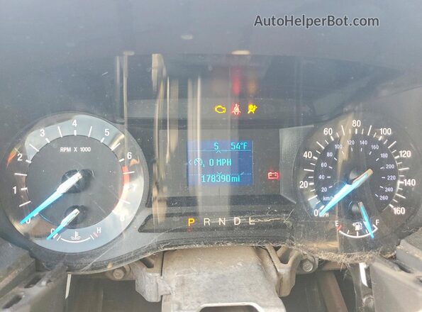 3FA6P0G77JR238055 2018 FORD FUSION Белый 