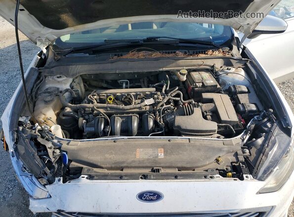 3FA6P0G77JR238055 2018 FORD FUSION Белый 