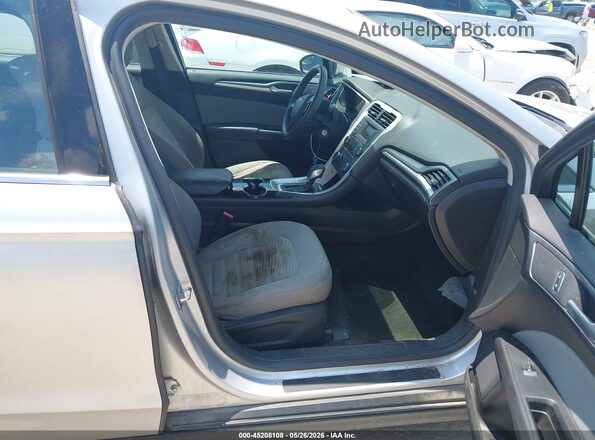 3FA6P0G79GR258302 2016 FORD FUSION Silver Widok wnętrza z przodu