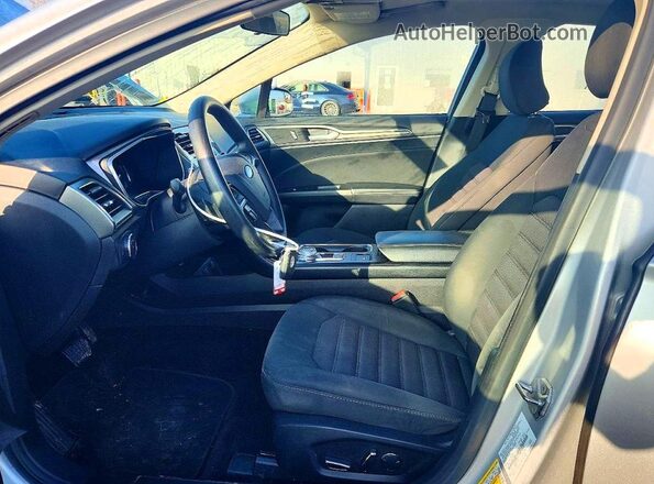 3FA6P0HD0HR225890 2017 FORD FUSION Silver 