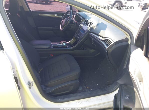 3FA6P0HD0LR135082 2020 FORD FUSION White Вид салону спереду