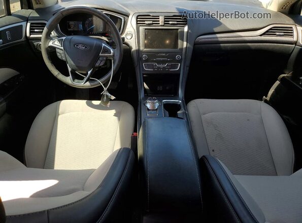 3FA6P0HD0LR251575 2020 FORD FUSION Silver წინა პანელის ხედი