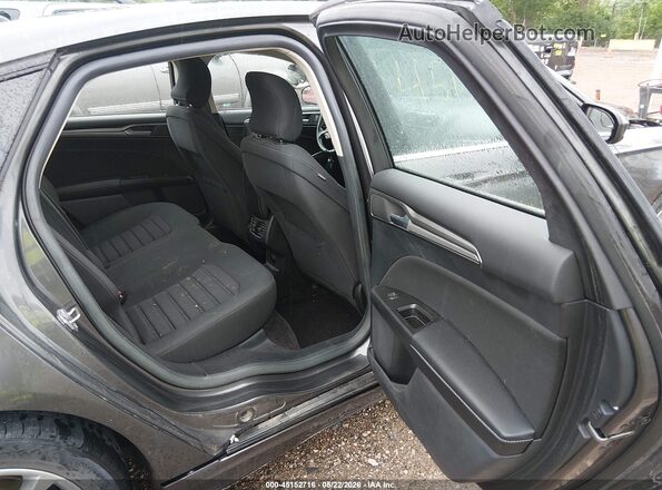 3FA6P0HD1HR137639 2017 FORD FUSION Gray Вид наклейки з VIN-кодом