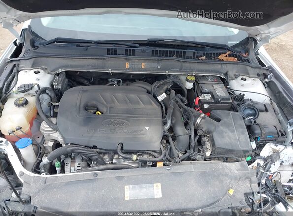 3FA6P0HD1JR176074 2018 FORD FUSION White Vista trasera