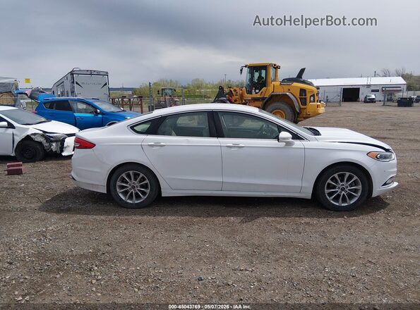 3FA6P0HD2HR254775 2017 FORD FUSION White 
