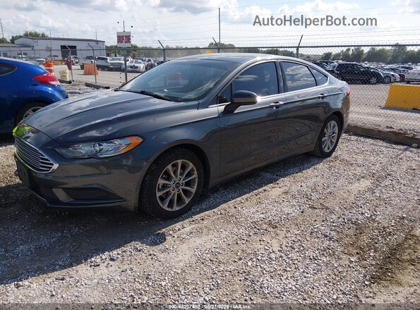 3FA6P0HD2HR274590 2017 FORD FUSION Gray Vista tres cuartos delantera izquierda