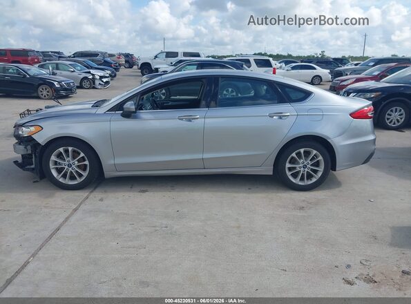 3FA6P0HD2LR218562 2020 FORD FUSION Silver Vista interior de 360 grados