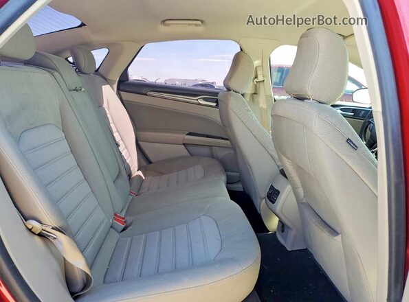 3FA6P0HD3LR148182 2020 FORD FUSION Red Rear seats view