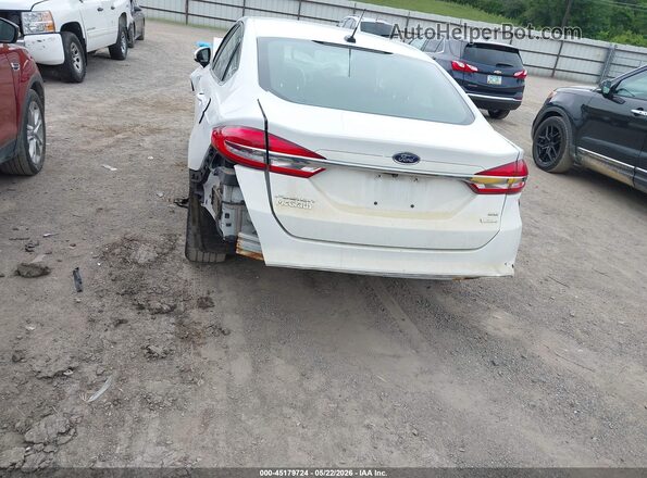 3FA6P0HD4HR102030 2017 FORD FUSION Белый Вид спереди