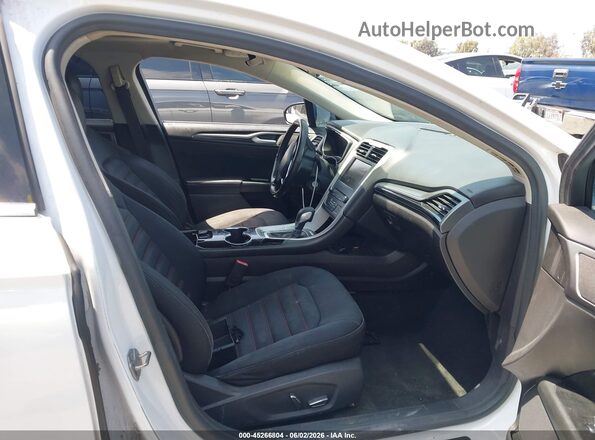 3FA6P0HD7GR202332 2016 FORD FUSION White Vista interior delantera
